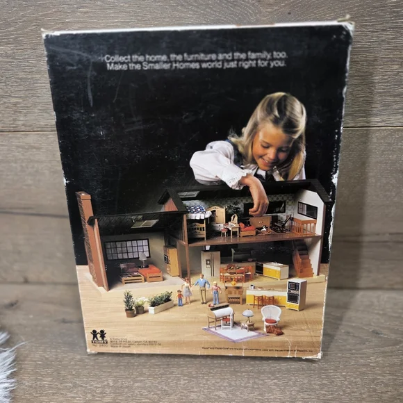 Vintage Tomy Smaller Homes Contemporary Miniature Living Room Furniture Set - Picture 5 of 16